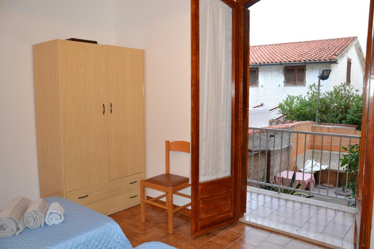 Confortevole Appartamento A Pochi Passi Dal Mare Cala Gonone Exterior foto
